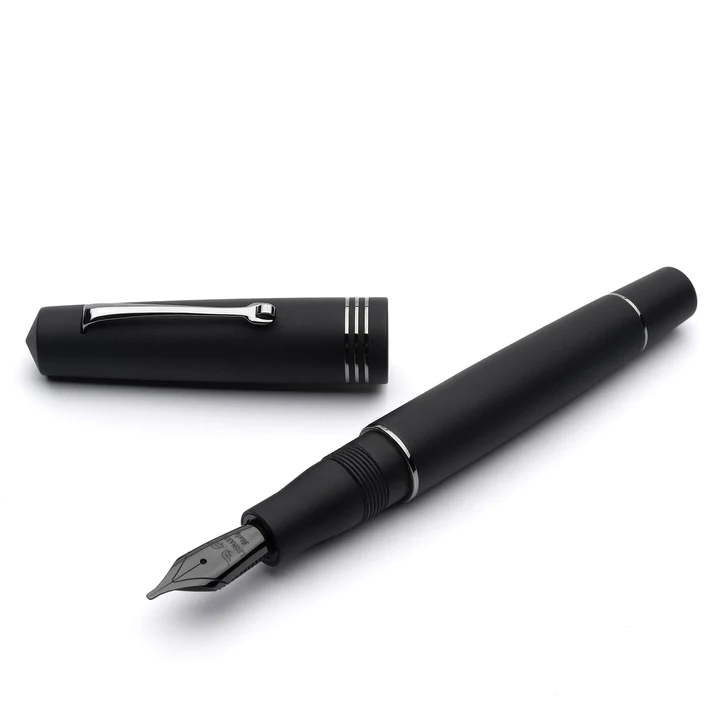 LEONARDO MOMENTO ZERO BLACK MATTE FOUNTAIN PEN RH