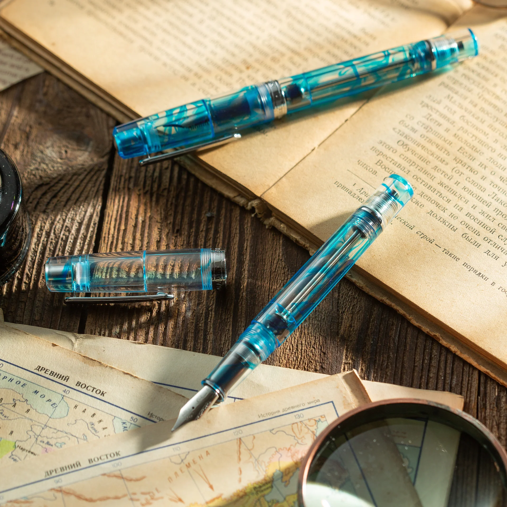 NAHVALUR ORIGINAL PLUS AZUREUS BLUE FOUNTAIN PEN