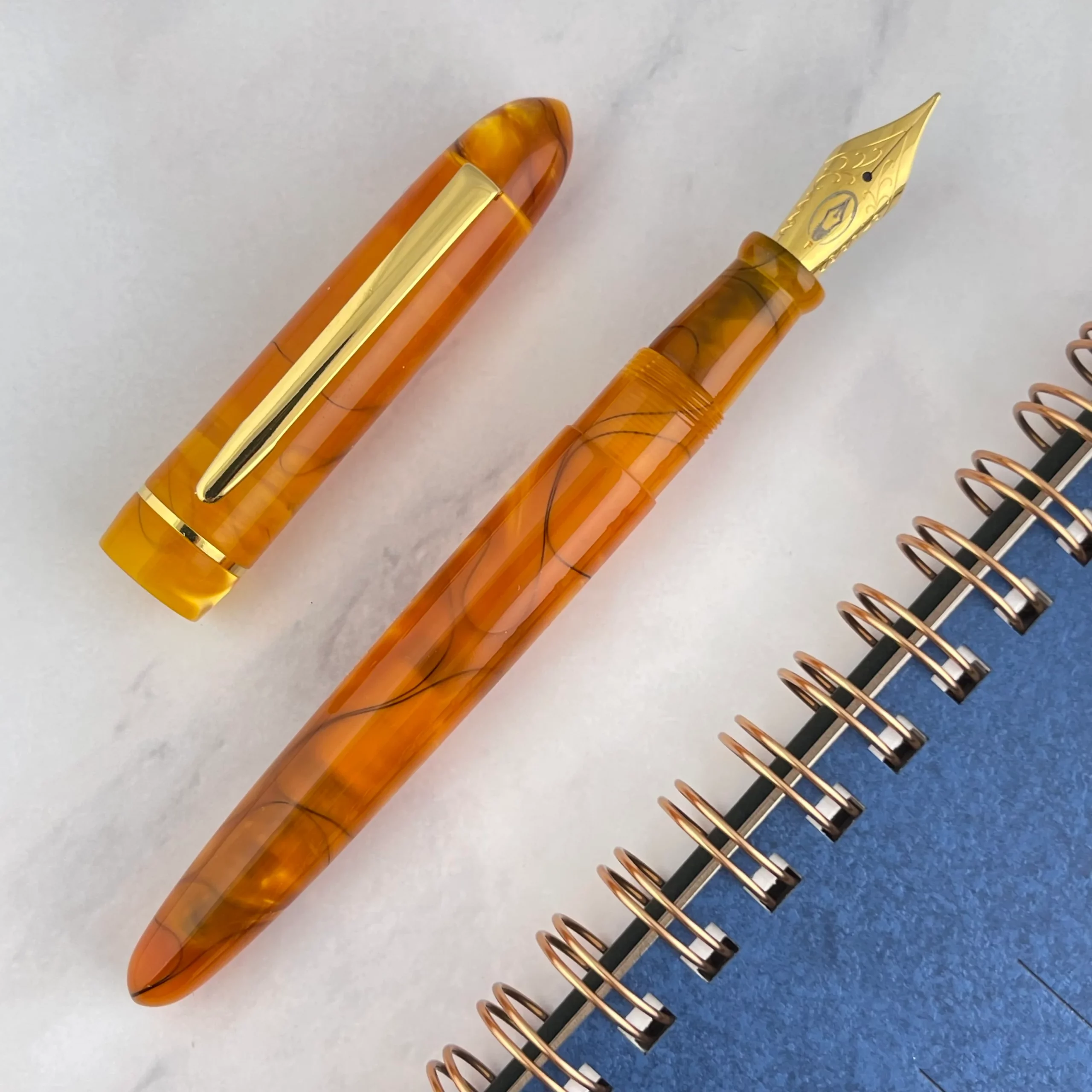 EDISON PEN CO. MENLO SWEET HONEY FOUNTAIN PEN