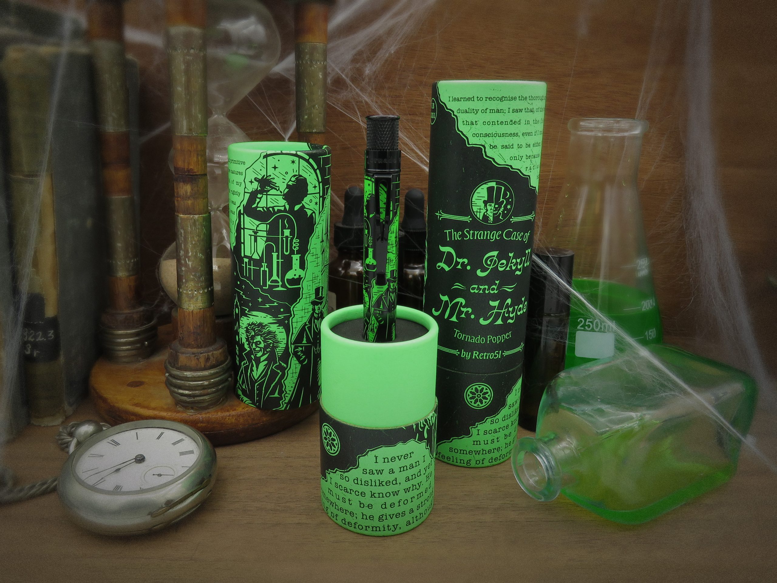 RETRO 51 DR. JEKYLL AND MR. HYDE